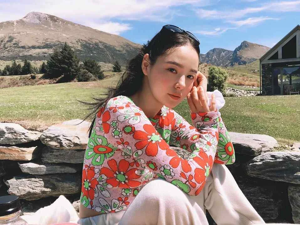 Min Hyo Rin - min-hyo-rin-hot-14.webp